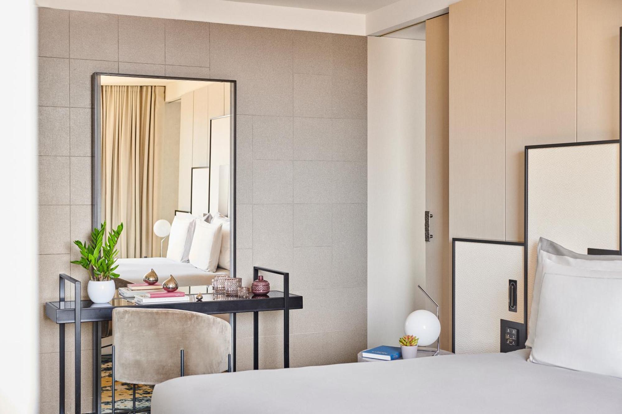 Grand Hyatt Hotel 5*